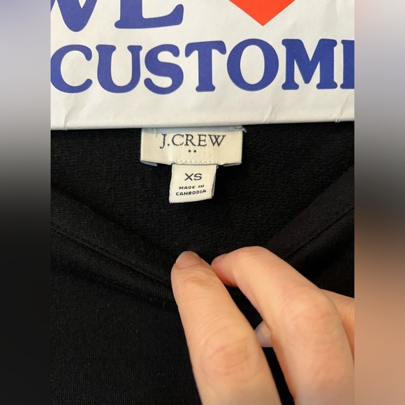 J Crew XS super soft long sleeve shirt with ruffle bottom trim in black - Picture 3 of 5